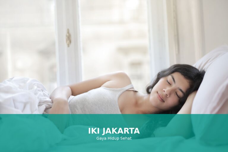 Gambar orang tidur nyenyak dalam lingkungan yang nyaman