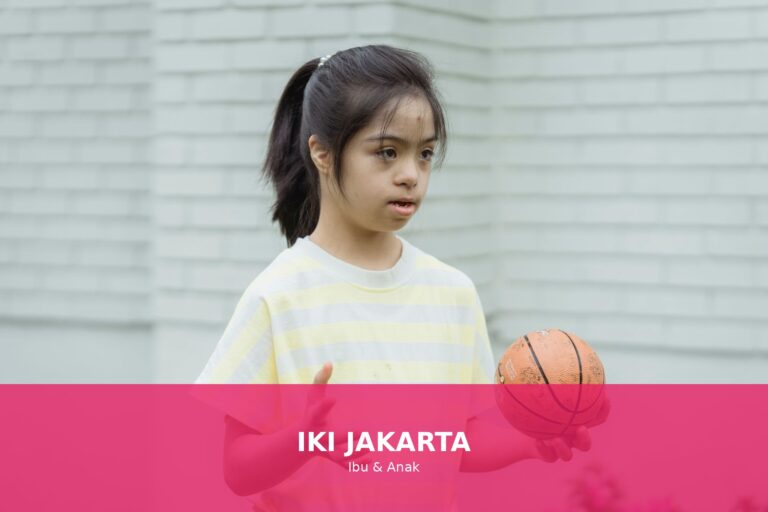 Ilustrasi anak yang beradaptasi dengan lingkungan baru