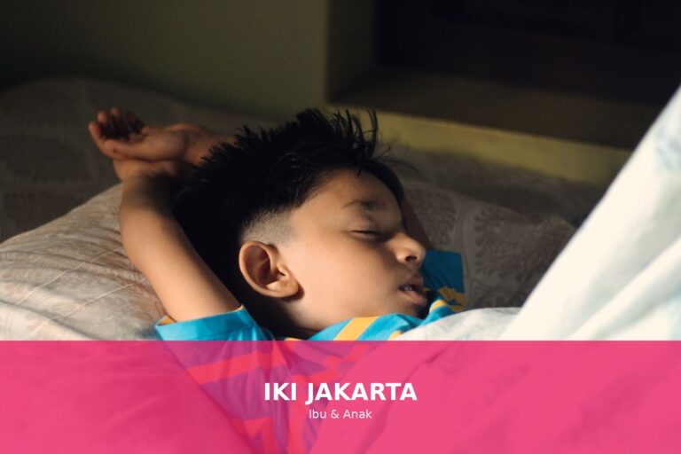 Ilustrasi anak tidur dengan nyenyak dan tenang