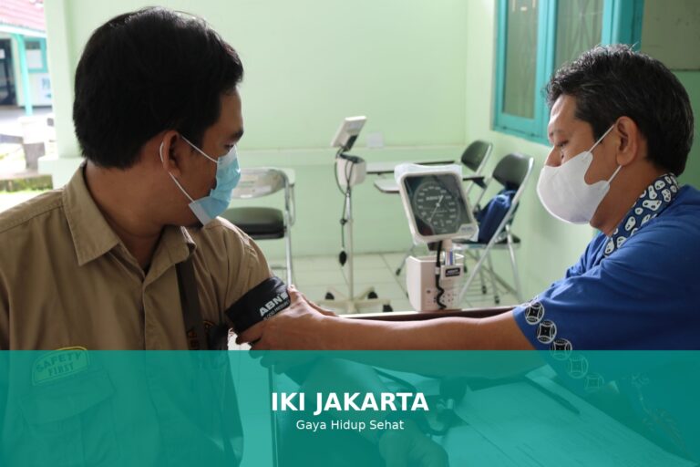 Ilustrasi kebiasaan yang meningkatkan gula darah