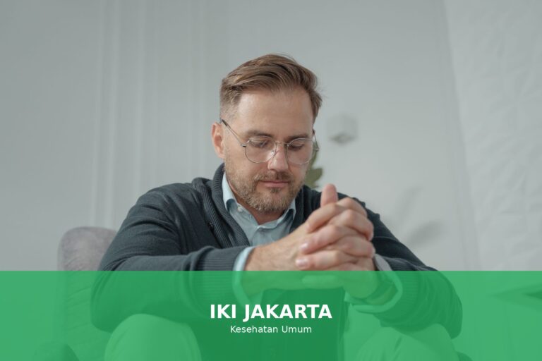 Ilustrasi kesehatan mental yang menggambarkan pentingnya menjaga kesehatan pikiran dan emosi.