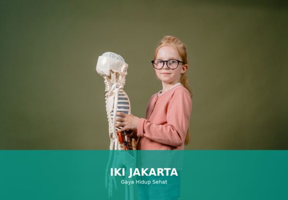 Gambar ilustrasi tentang sistem pencernaan yang sehat dan kebiasaan baik untuk menjaga kesehatan