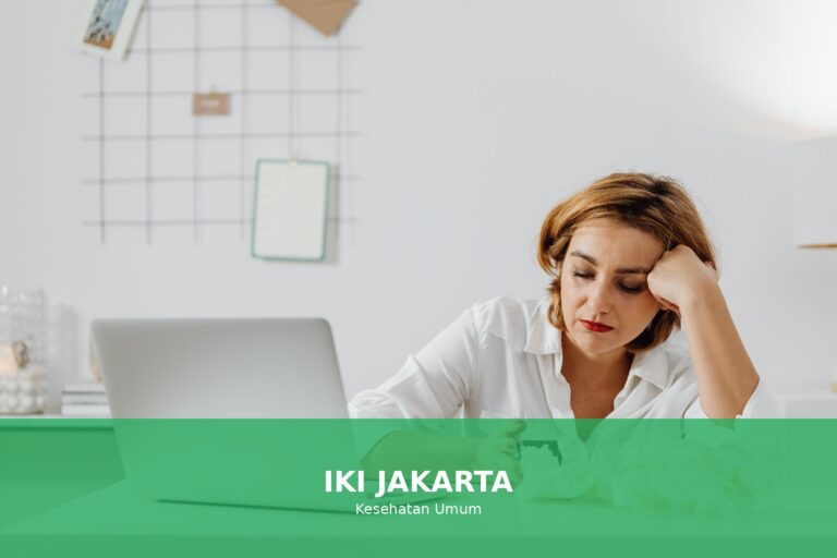 Ilustrasi orang merasa lelah dan capek setelah beraktivitas